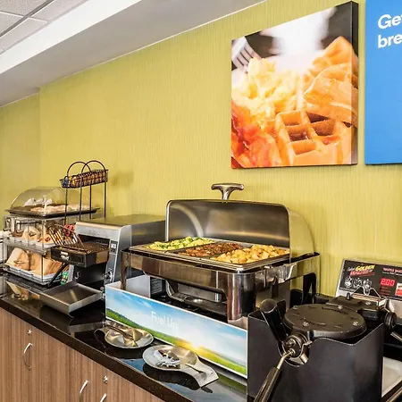 Comfort Inn Airport-2